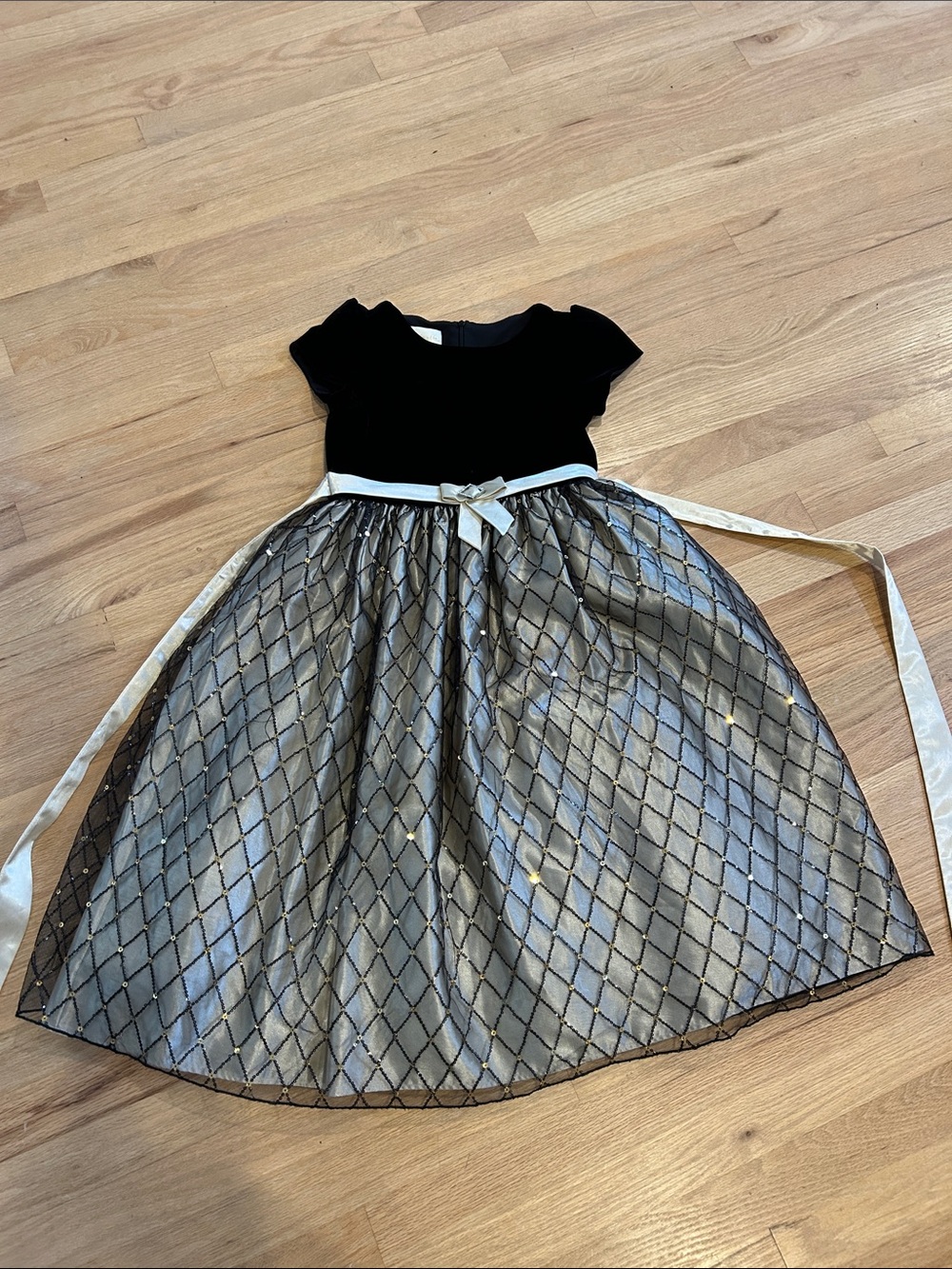 Cinderella Black and Silver Girls Formal Dress - size 10